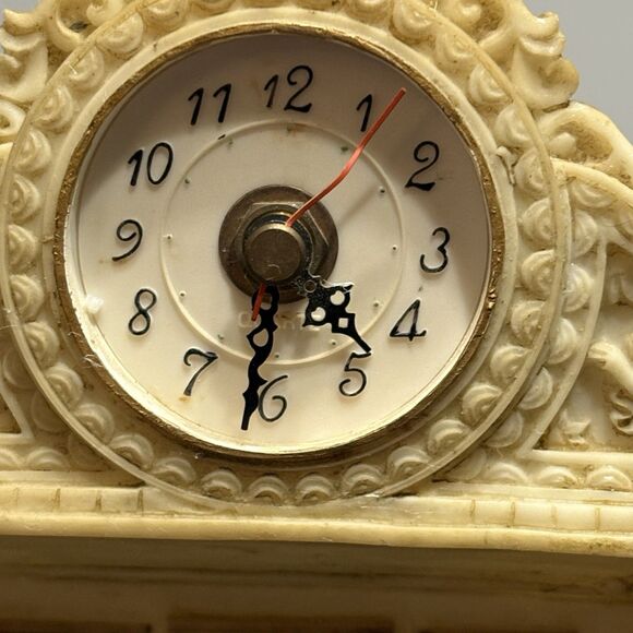 “The Last Supper” Working Clock Jesus Disciples Easter 1996 Apex 3d Great Detail - Picture 5 of 11